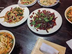 -青年路烩面馆(绿地世纪城店)