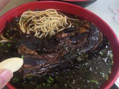 -小龙大肉面馆