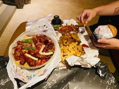 -The Habit Burger Grill 哈比特汉堡(复兴soho店)