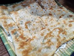 -乡土黄·鲜牛肉火锅·小龙虾(兴业街店)
