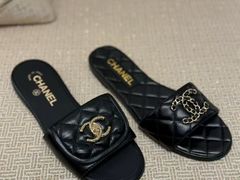 -Chanel(德基广场店)