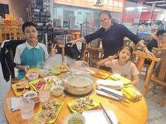 -养牛邓·潮汕牛肉海鲜自助火锅(广州店)