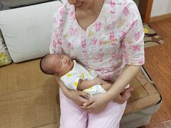 -爱的果实月嫂育婴师(世纪东方店)