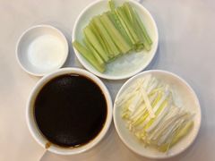 -九花山烤鸭店