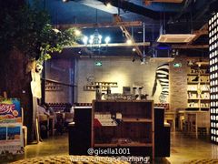 -Who乎coffee&bar