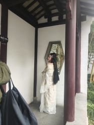 -一揽芳华汉服旗袍体验馆(拙政园店)