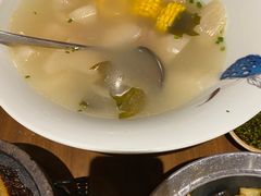 -有红鸡毛店·川菜(建设路店)