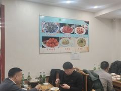 -东兴寒舍老北京炸酱面(三里河路店)