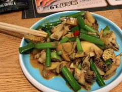 -喝丢一只鞋海鲜烧烤·海肠捞饭(市场店)