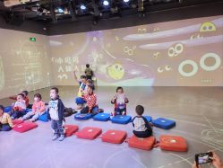 -小鸡哆哆故事屋·儿童乐园(嘉里城店)