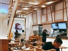 大堂-小满手工粉(上海月星环球港店)