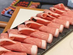 -老牌坊云南鱼豆花火锅(哈西万达店)