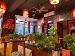 大堂-陈寔包子王·卤煮小肠·京味小吃(龙潭店)