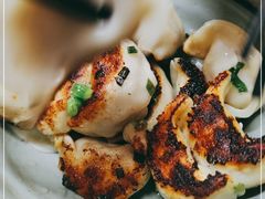 -无名氏宵夜小摊(祝家三姐妹馄饨店)
