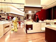 自助取餐区-嘉年华大酒店琴湾-自助餐厅