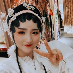 -盘子女人坊生日照·摄影馆(浦东店)