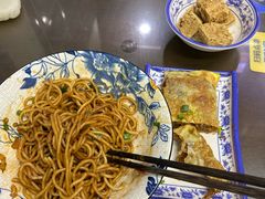 -李记热干面· 襄阳牛肉面