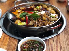 -佘记全家福芋儿鸡(向阳街总店)