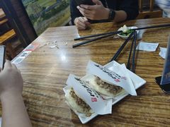 -老陕兄弟(彩虹新城店)