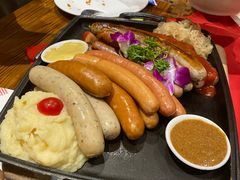 -申德勒加油站餐厅(三里屯北小街店)