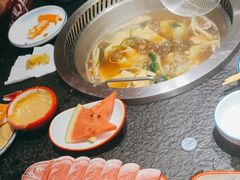 -醉董牛川派鲜肉自选火锅(烟台店)