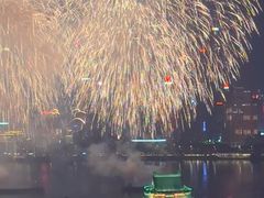 -东方豪景花园酒店·怡景旋转餐厅