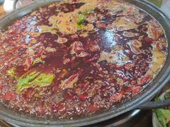 -四小区火锅·巷子里的重庆火锅(花照壁店)