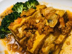 -牛头鱼庄·地道广西菜(鲁班店)