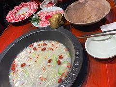 澳洲胶原肥牛-袁老四老火锅(娄底店)
