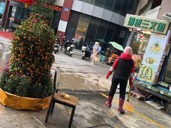 -御满江海鲜酒家(洛溪新城店)