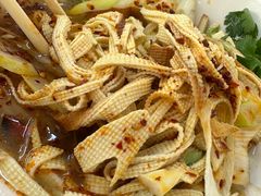 -撒哈达姆兰州辣子牛肉面(飞跃路店)