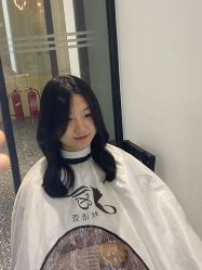 -丝语萱形象