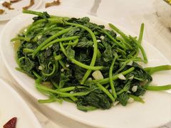 -江城燕子大排档(江汉路步行街店)