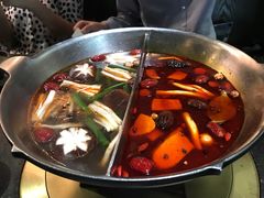 -湊湊火锅·茶憩(新中关购物中心店)
