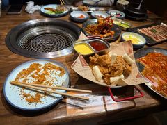 -明洞阿姨·韩式酱蟹烤肉·创意料理(三元桥店)