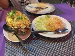 -Pakwan Restaurant & Bar