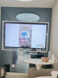 -咪咪专业脱毛连锁机构