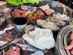 -啊美丽炭火烤肉(滑翔一店)