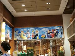 -香格里拉鱼跃地中海西餐厅·牛排披萨