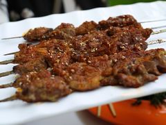 -三江源美食城
