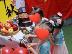 -MuaKids Garden