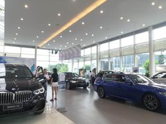 -南充通源宝马4S店(高坪店)