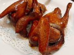 脆皮乳鸽-富哥食店