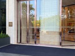 -广州万富希尔顿酒店-感趣自助餐厅·生蚝海鲜刺身