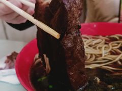 -小龙大肉面馆