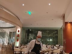 -怡咖啡海鲜自助餐厅(浦东香格里拉店)