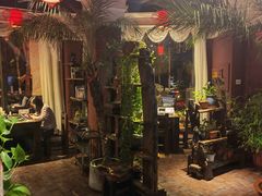 -大匠工房古船木艺术餐厅·猪肚鸡专门店(长白仙岛店)