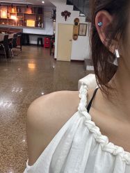 -冰岛刺青·手工耳饰品售卖·专业纹身