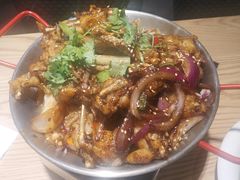 -西街夜油条·麻团包乌饭