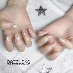 -DAZZLING BEAUTY美甲•美睫专门店